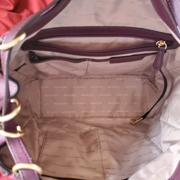 Michael Kors Quincy Large Suede and Leather Tote Bag - Picture 7 of 10